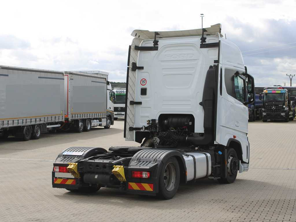 Ford F-MAX LL 12S, EURO 6, LOWDECK, NAVIGATION, INDEPENDENT AIR CONDITIONING - Sadulveok: pilt 4 Ford F-MAX LL 12S, EURO 6, LOWDECK, NAVIGATION, INDEPENDENT AIR CONDITIONING - Sadulveok: pilt 4