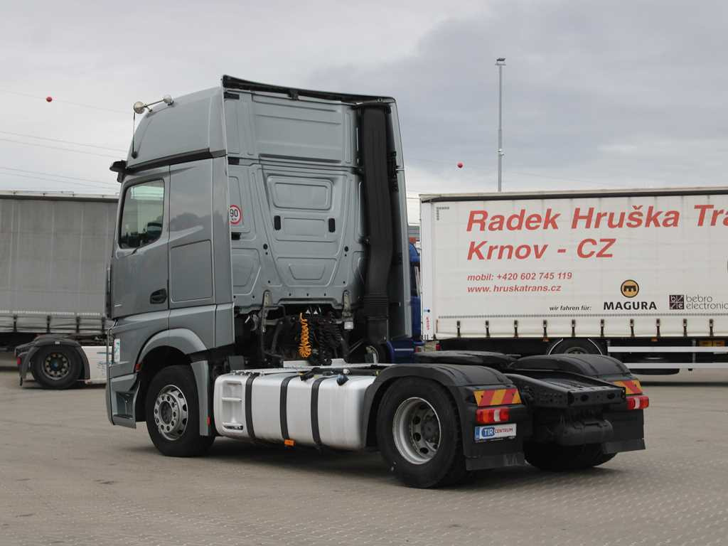 Mercedes-Benz Actros 1851, EURO 6, NAVIGATION - Sadulveok: pilt 5 Mercedes-Benz Actros 1851, EURO 6, NAVIGATION - Sadulveok: pilt 5