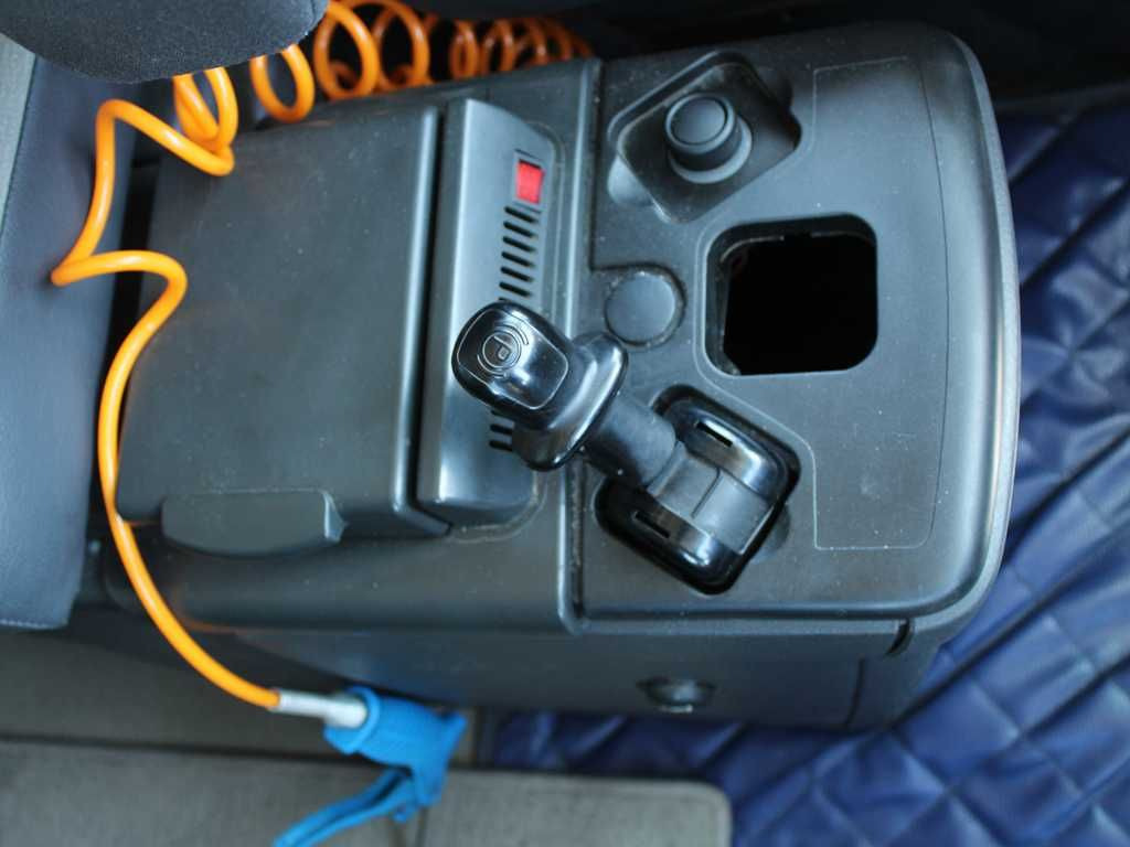 Renault Magnum DXI 500, EURO 5, LOWDECK liising Renault Magnum DXI 500, EURO 5, LOWDECK: pilt 14