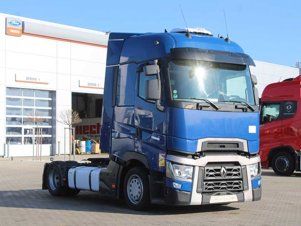 Renault T 520, EURO 6, LOWDECK, INDEPENDENT AIR CONDITIONING, TYRES 80% - Sadulveok: pilt 3 Renault T 520, EURO 6, LOWDECK, INDEPENDENT AIR CONDITIONING, TYRES 80% - Sadulveok: pilt 3