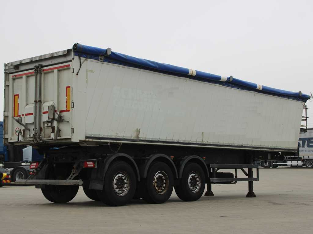 Schmitz SKI 24 SL 10.5, AXLES 9t, 49m³, LIFTING AXLE, ALUMINUM BODY - Kallur-poolhaagis: pilt 3 Schmitz SKI 24 SL 10.5, AXLES 9t, 49m³, LIFTING AXLE, ALUMINUM BODY - Kallur-poolhaagis: pilt 3