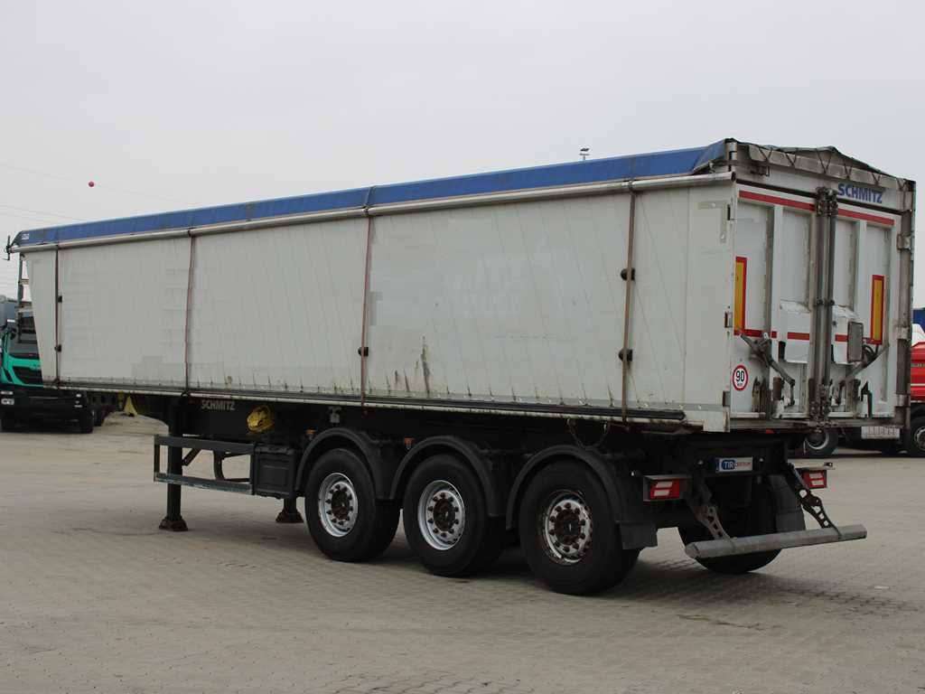 Schmitz SKI 24 SL 10.5, AXLES 9t, LIFTING AXLE, ALUMINUM BODY - Kallur-poolhaagis: pilt 4 Schmitz SKI 24 SL 10.5, AXLES 9t, LIFTING AXLE, ALUMINUM BODY - Kallur-poolhaagis: pilt 4