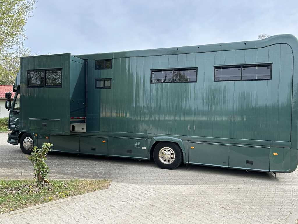 Volvo STX FL, 6 PEOPLE, 5 HORSES, CAMERA, 2X TAIL LIFT - Hobuseauto: pilt 5 Volvo STX FL, 6 PEOPLE, 5 HORSES, CAMERA, 2X TAIL LIFT - Hobuseauto: pilt 5