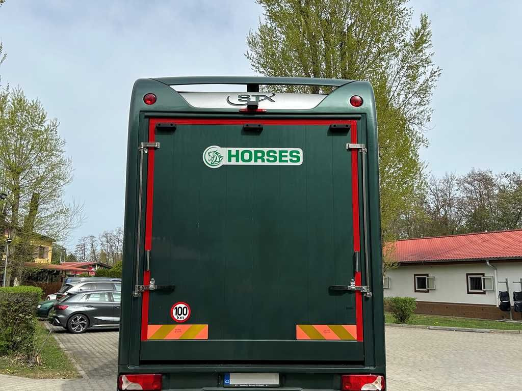 Volvo STX FL, 6 PEOPLE, 5 HORSES, CAMERA, 2X TAIL LIFT - Hobuseauto: pilt 4 Volvo STX FL, 6 PEOPLE, 5 HORSES, CAMERA, 2X TAIL LIFT - Hobuseauto: pilt 4