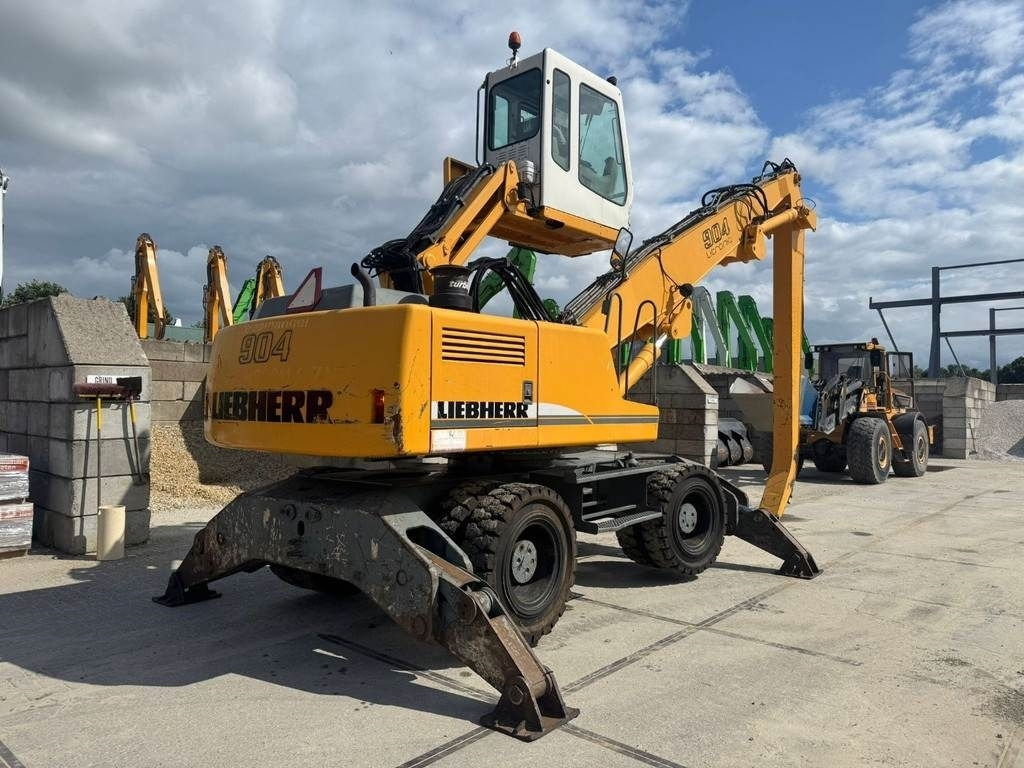 Liebherr A 904 - Jäätme-/ Tööstuslik käitleja: pilt 4 Liebherr A 904 - Jäätme-/ Tööstuslik käitleja: pilt 4