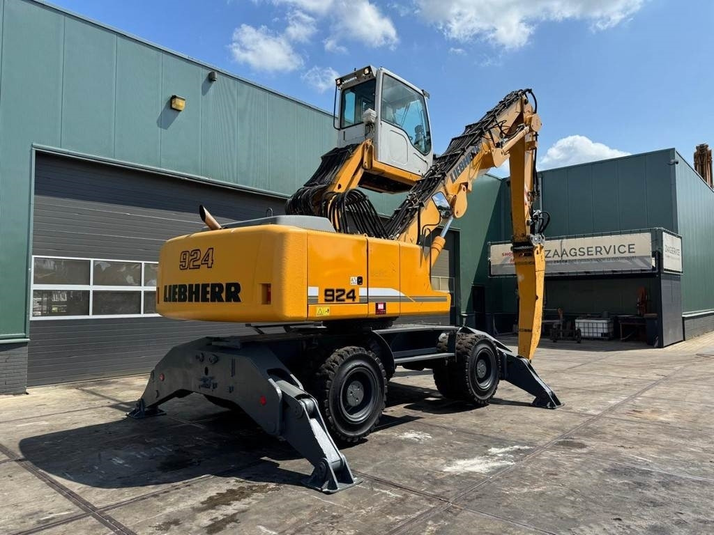 Liebherr A 924 C - Jäätme-/ Tööstuslik käitleja: pilt 4 Liebherr A 924 C - Jäätme-/ Tööstuslik käitleja: pilt 4