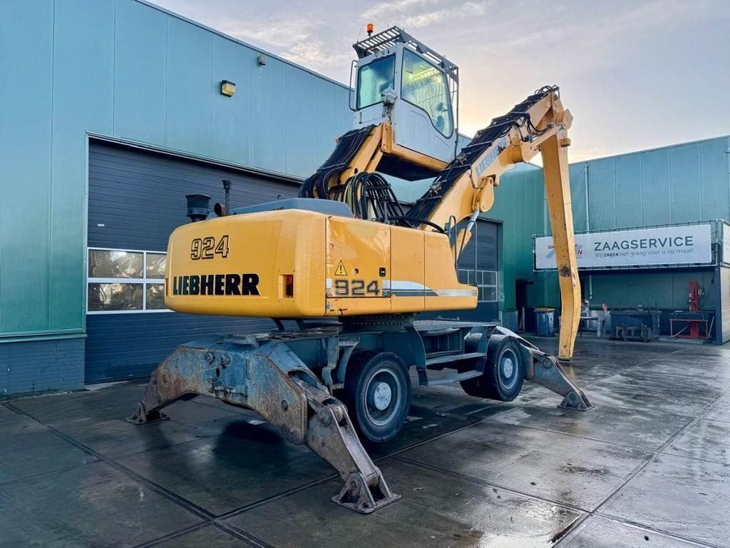 Liebherr A 924 C - Jäätme-/ Tööstuslik käitleja: pilt 4 Liebherr A 924 C - Jäätme-/ Tööstuslik käitleja: pilt 4