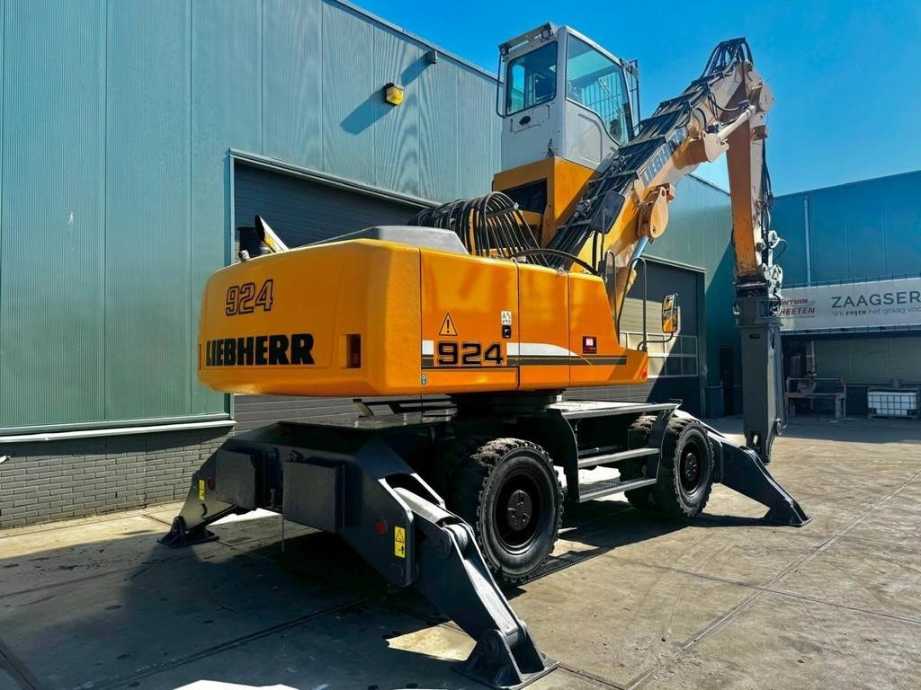 Liebherr A 924 C - Jäätme-/ Tööstuslik käitleja: pilt 4 Liebherr A 924 C - Jäätme-/ Tööstuslik käitleja: pilt 4