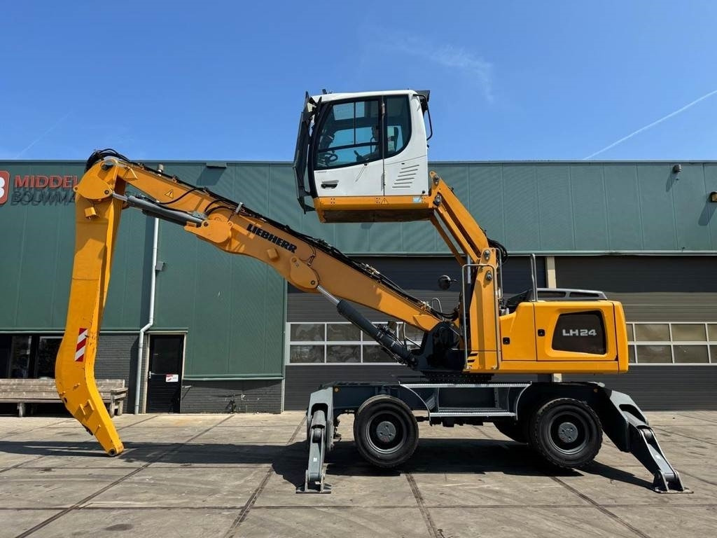 Liebherr LH 24 M - Jäätme-/ Tööstuslik käitleja: pilt 1 Liebherr LH 24 M - Jäätme-/ Tööstuslik käitleja: pilt 1