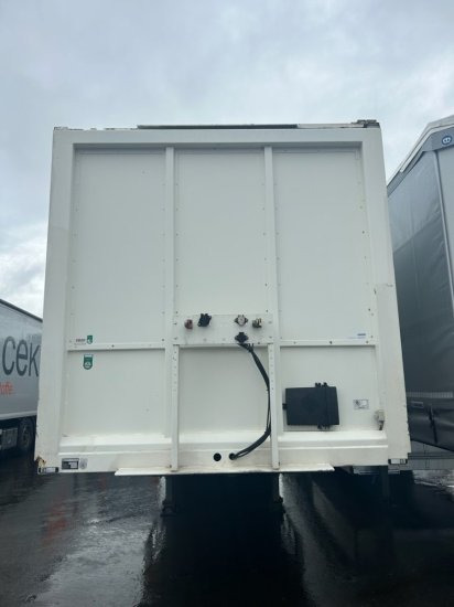 Ackermann PS-F 24/13, Getränkeauflieger - Joogiveo poolhaagis: pilt 2 Ackermann PS-F 24/13, Getränkeauflieger - Joogiveo poolhaagis: pilt 2