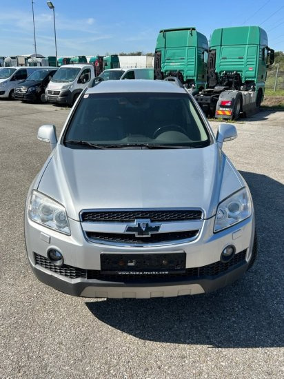 Chevrolet Captiva 3,2 V6 - Maastur: pilt 2 Chevrolet Captiva 3,2 V6 - Maastur: pilt 2