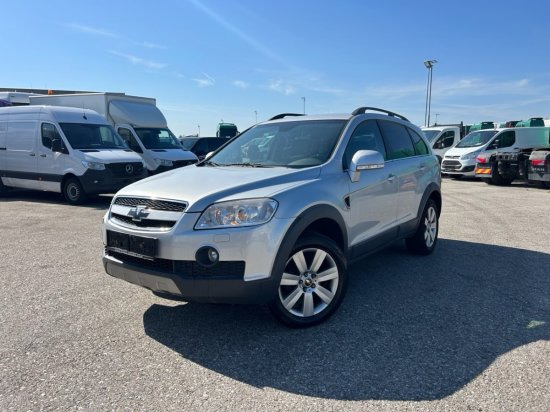 Chevrolet Captiva 3,2 V6 - Maastur: pilt 1 Chevrolet Captiva 3,2 V6 - Maastur: pilt 1