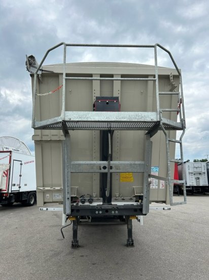 Kempf SKM 39 Alu-Kastenmulde 55m³ Rollplane - Kallur-poolhaagis: pilt 2 Kempf SKM 39 Alu-Kastenmulde 55m³ Rollplane - Kallur-poolhaagis: pilt 2