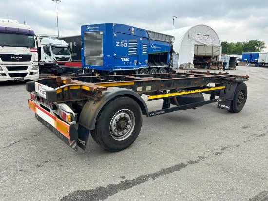 Kögel AW18, BDF-Lafette, BPW-Achsen - Konteinerveduk/ Tõstuk järelhaagis: pilt 2 Kögel AW18, BDF-Lafette, BPW-Achsen - Konteinerveduk/ Tõstuk järelhaagis: pilt 2