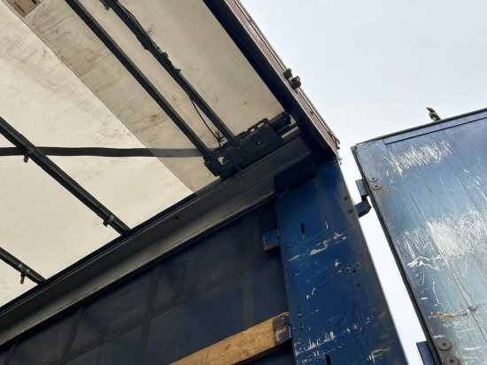 Tentpoolhaagis Kögel SN 24 Mega, Varios, Edscha-Verdeck: pilt 12 Tentpoolhaagis Kögel SN 24 Mega, Varios, Edscha-Verdeck: pilt 12