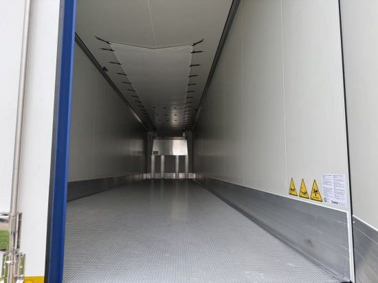 Krone Cool Liner ,Carrier 1550, SAF, 2 Stück Verfügbar - Isotermiline poolhaagis: pilt 5 Krone Cool Liner ,Carrier 1550, SAF, 2 Stück Verfügbar - Isotermiline poolhaagis: pilt 5
