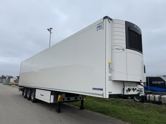 Krone Cool Liner ,Carrier 1550, SAF, 2 Stück Verfügbar - Isotermiline poolhaagis: pilt 1 Krone Cool Liner ,Carrier 1550, SAF, 2 Stück Verfügbar - Isotermiline poolhaagis: pilt 1