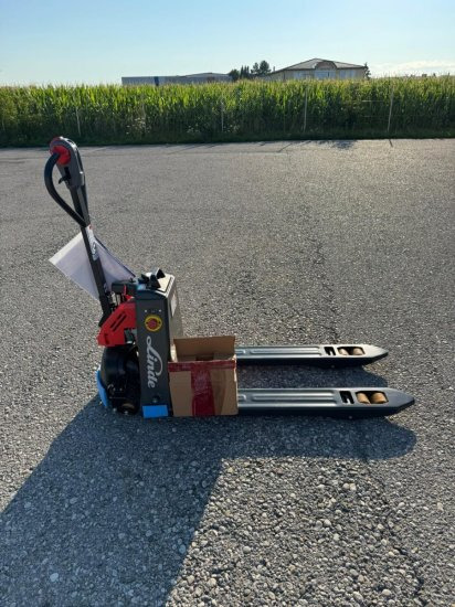 Linde Niederhubwagen MT15C - Kaubaaluste tõstuk: pilt 4 Linde Niederhubwagen MT15C - Kaubaaluste tõstuk: pilt 4