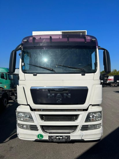 MAN TGS 26.360 6x2 LL, Tiefkühlkoffer Intarder, Liftachse - Külmutiga veoauto: pilt 2 MAN TGS 26.360 6x2 LL, Tiefkühlkoffer Intarder, Liftachse - Külmutiga veoauto: pilt 2