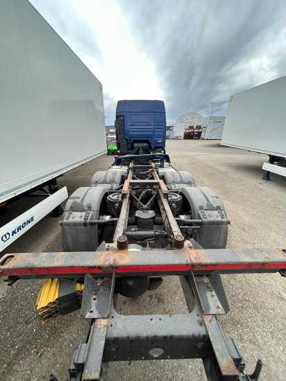 MAN TGX 26.440 XLX 6x2 Liftachse, Euro 6, Retarder, Motorschaden engine damage! - Konteinerveduk/ Tõstukiga veoauto: pilt 4 MAN TGX 26.440 XLX 6x2 Liftachse, Euro 6, Retarder, Motorschaden engine damage! - Konteinerveduk/ Tõstukiga veoauto: pilt 4