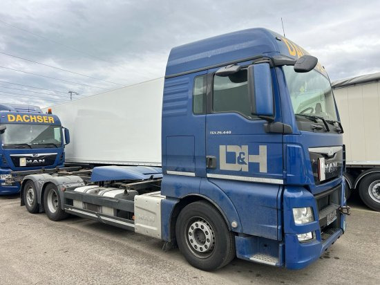 MAN TGX 26.440 XLX 6x2 Liftachse, Euro 6, Retarder, Motorschaden engine damage! - Konteinerveduk/ Tõstukiga veoauto: pilt 1 MAN TGX 26.440 XLX 6x2 Liftachse, Euro 6, Retarder, Motorschaden engine damage! - Konteinerveduk/ Tõstukiga veoauto: pilt 1