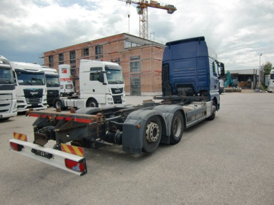 MAN TGX 26.440 XXL 6x2 Liftachse Euro 6 - Konteinerveduk/ Tõstukiga veoauto: pilt 4 MAN TGX 26.440 XXL 6x2 Liftachse Euro 6 - Konteinerveduk/ Tõstukiga veoauto: pilt 4
