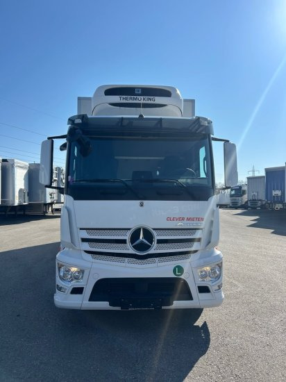 Mercedes-Benz Actros 1833, Euro6, Thermoking T 1000R, LBW-BÄR - Külmutiga veoauto: pilt 2 Mercedes-Benz Actros 1833, Euro6, Thermoking T 1000R, LBW-BÄR - Külmutiga veoauto: pilt 2
