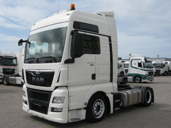 MAN TGX 18.440 XXL Low Deck, Retarder, Standklima, Euro 6, - Sadulveok: pilt 1 MAN TGX 18.440 XXL Low Deck, Retarder, Standklima, Euro 6, - Sadulveok: pilt 1