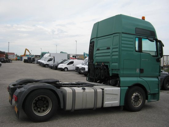 MAN TGX 18.500 XXL Intarder EURO 6 Motorschaden - Sadulveok: pilt 3 MAN TGX 18.500 XXL Intarder EURO 6 Motorschaden - Sadulveok: pilt 3