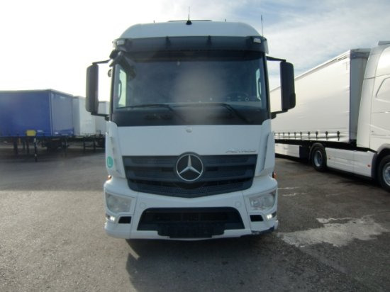Mercedes-Benz Actros 1840, MP4 - Sadulveok: pilt 2 Mercedes-Benz Actros 1840, MP4 - Sadulveok: pilt 2