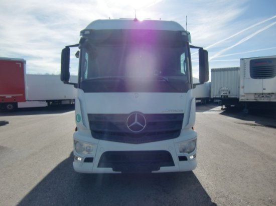 Mercedes-Benz Actros 1845, MP4 - Sadulveok: pilt 2 Mercedes-Benz Actros 1845, MP4 - Sadulveok: pilt 2