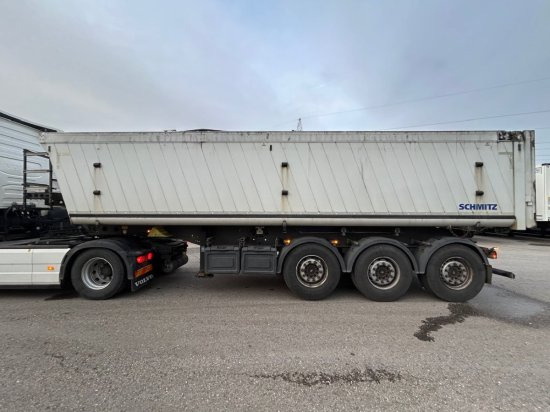 Schmitz SGF S3 Alu Kippmulde 36,5 m³, Liftachse, Hardoxboden, Rollplane, Podest - Kallur-poolhaagis: pilt 2 Schmitz SGF S3 Alu Kippmulde 36,5 m³, Liftachse, Hardoxboden, Rollplane, Podest - Kallur-poolhaagis: pilt 2