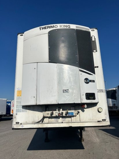 Schmitz SKO24 Rohrbahnen, Fleischbahnen , ThermoKing SLX300, - Isotermiline poolhaagis: pilt 2 Schmitz SKO24 Rohrbahnen, Fleischbahnen , ThermoKing SLX300, - Isotermiline poolhaagis: pilt 2