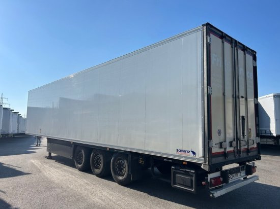 Schmitz SKO24 Rohrbahnen, Fleischbahnen , ThermoKing SLX300, - Isotermiline poolhaagis: pilt 4 Schmitz SKO24 Rohrbahnen, Fleischbahnen , ThermoKing SLX300, - Isotermiline poolhaagis: pilt 4