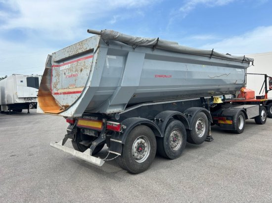 Schwarzmüller Kippmulde 25m³, SAF, Rollplane, Podest, HYVA - Kallur-poolhaagis: pilt 4 Schwarzmüller Kippmulde 25m³, SAF, Rollplane, Podest, HYVA - Kallur-poolhaagis: pilt 4