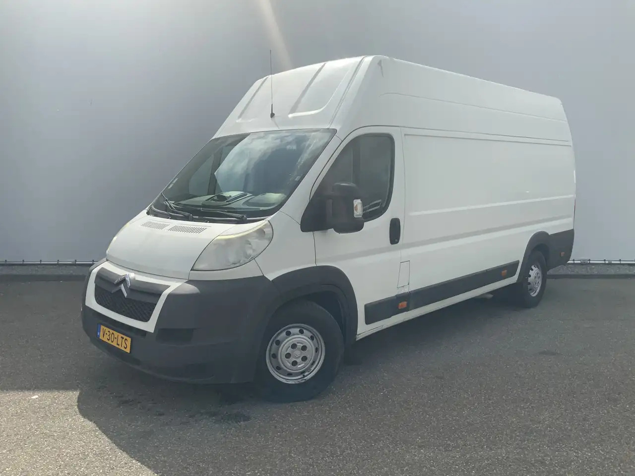 Citroen Jumper 35 2.2 HDI L4H3 Maxi (motor lampje brand !!) Airco - Kaubik: pilt 1 Citroen Jumper 35 2.2 HDI L4H3 Maxi (motor lampje brand !!) Airco - Kaubik: pilt 1