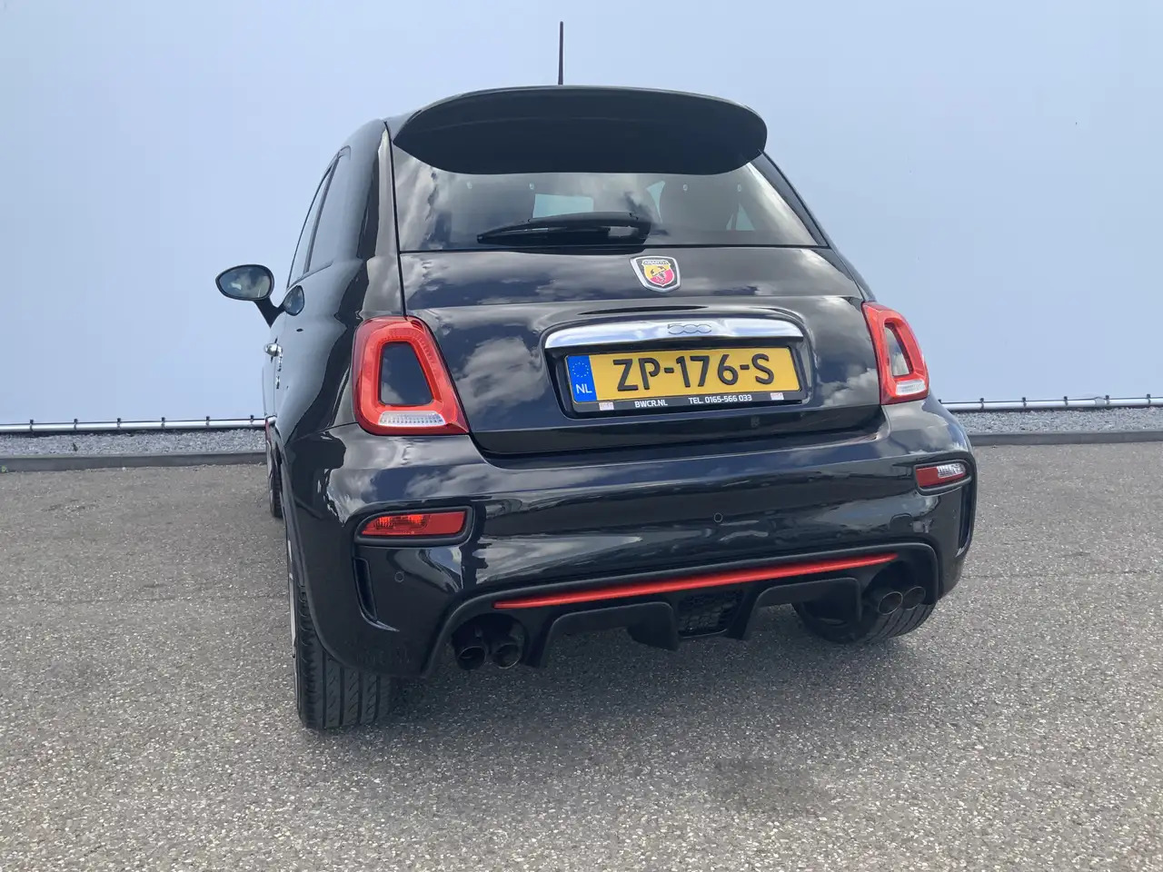 Fiat 500C Abarth 1.4 T-Jet 595 Automaat Euro 6 - Auto: pilt 3 Fiat 500C Abarth 1.4 T-Jet 595 Automaat Euro 6 - Auto: pilt 3