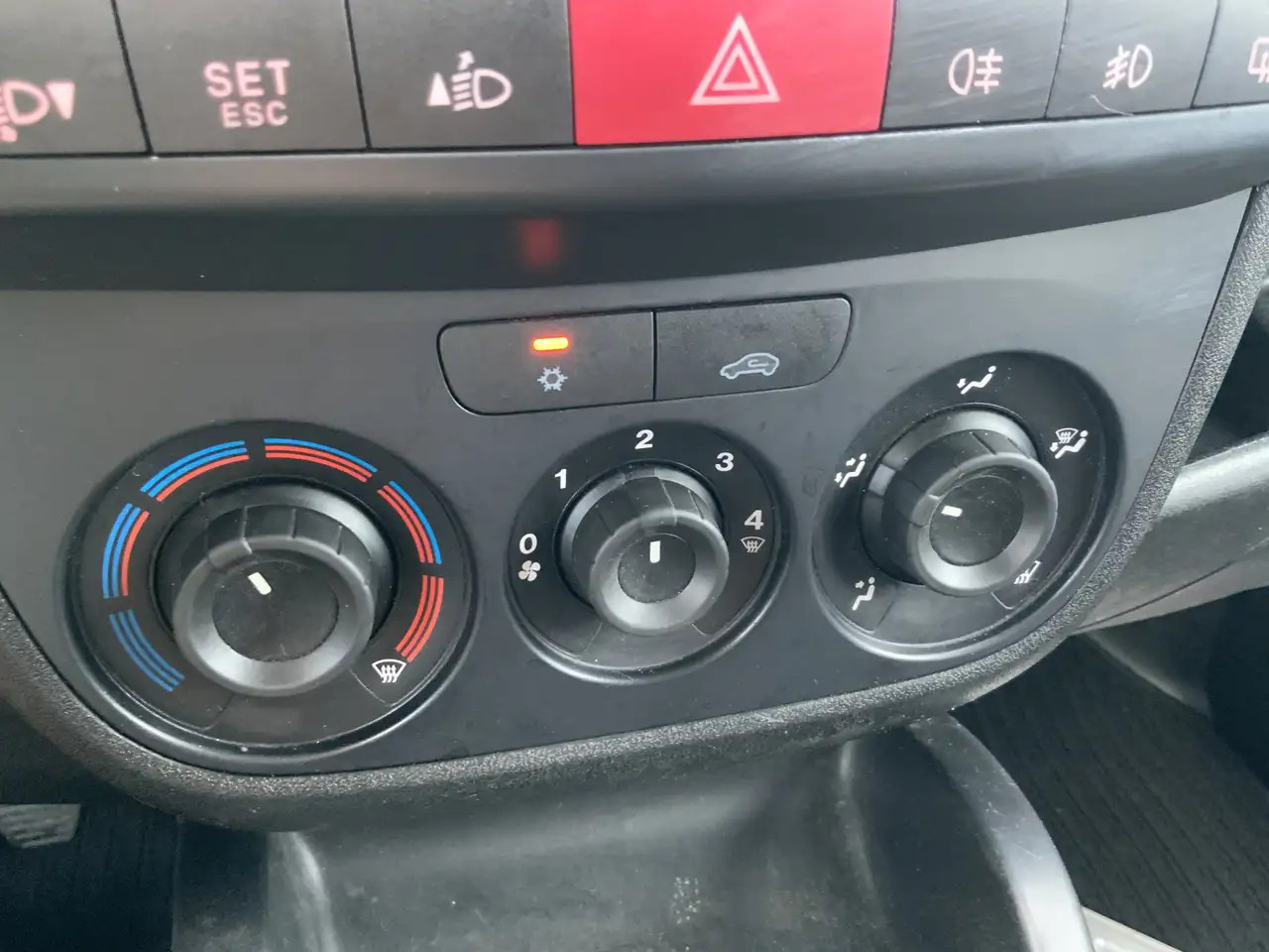 Fiat Doblo Cargo 1.6 MultiJet SX Maxi Airco Trekhaak 1300 kg - Väike kaubik: pilt 5 Fiat Doblo Cargo 1.6 MultiJet SX Maxi Airco Trekhaak 1300 kg - Väike kaubik: pilt 5