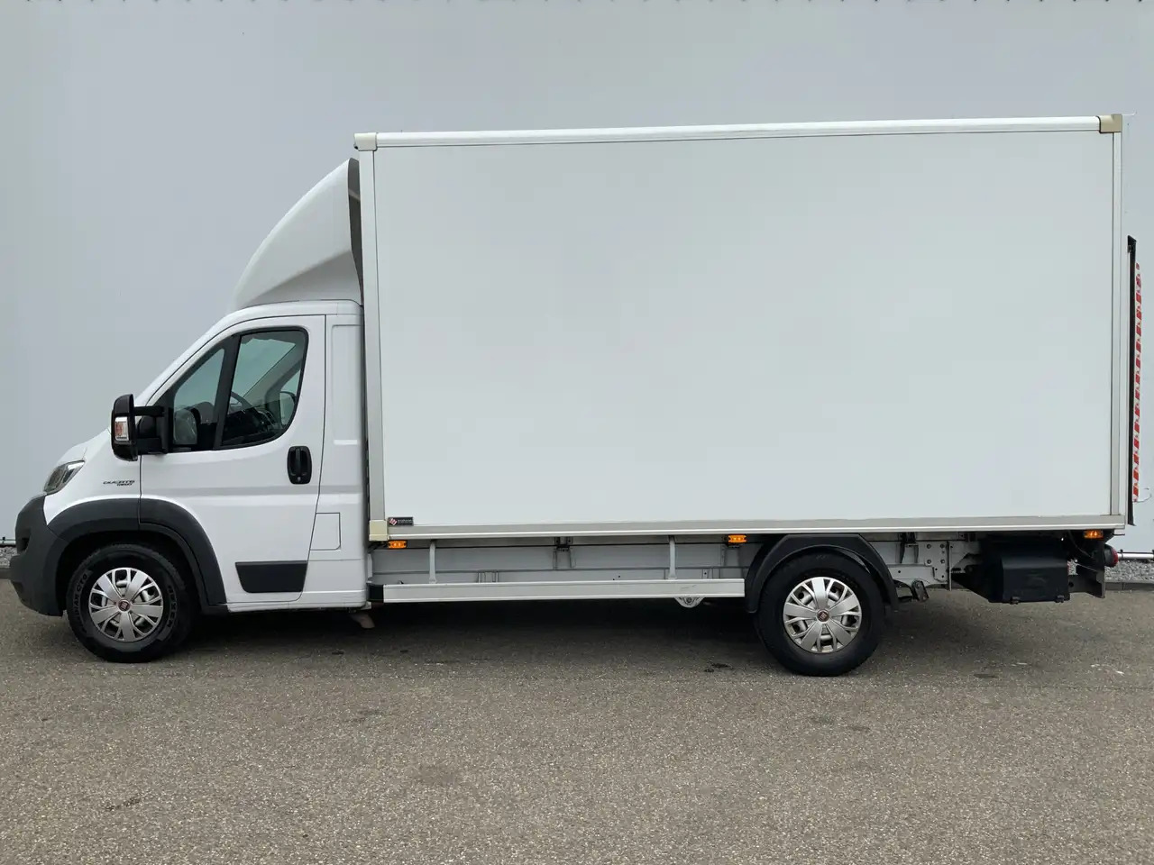 Fiat Ducato 35H 2.3 MultiJet L3H1 Meubelbak & Lift & Zijdeur A - Tarbesõiduk furgoon: pilt 3 Fiat Ducato 35H 2.3 MultiJet L3H1 Meubelbak & Lift & Zijdeur A - Tarbesõiduk furgoon: pilt 3