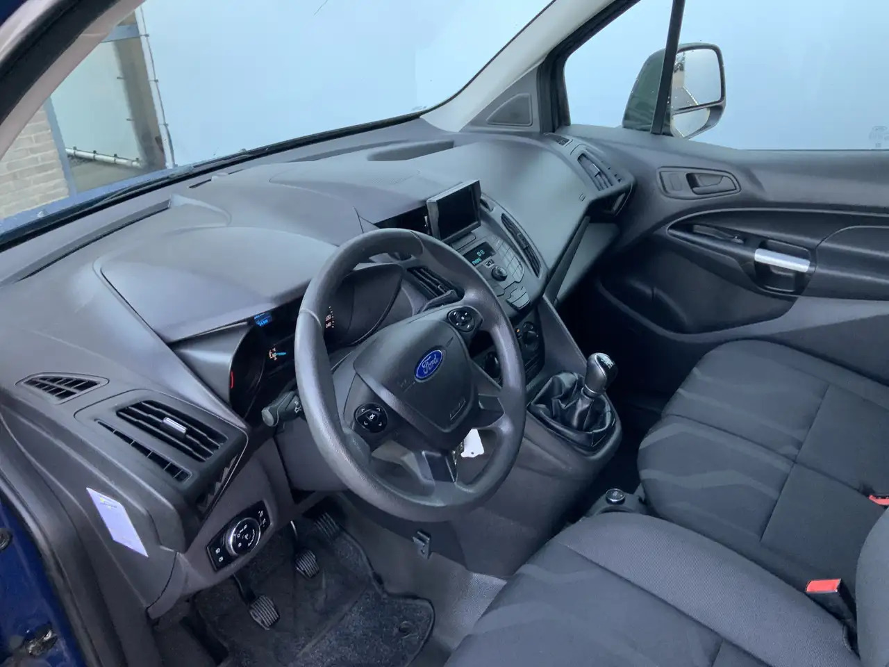 Ford Transit Connect 1.5 TDCI L1 Trend Airco Cruise Trekhaak 1200 kg Eu - Väike kaubik: pilt 5 Ford Transit Connect 1.5 TDCI L1 Trend Airco Cruise Trekhaak 1200 kg Eu - Väike kaubik: pilt 5