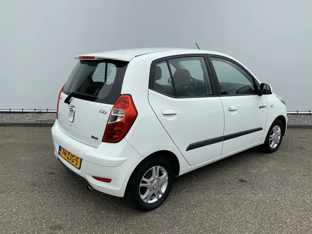 Hyundai i10 1.0 Pro 54083 KM! Airco, Lichtmetalen Wielen! - Luukpära: pilt 5 Hyundai i10 1.0 Pro 54083 KM! Airco, Lichtmetalen Wielen! - Luukpära: pilt 5