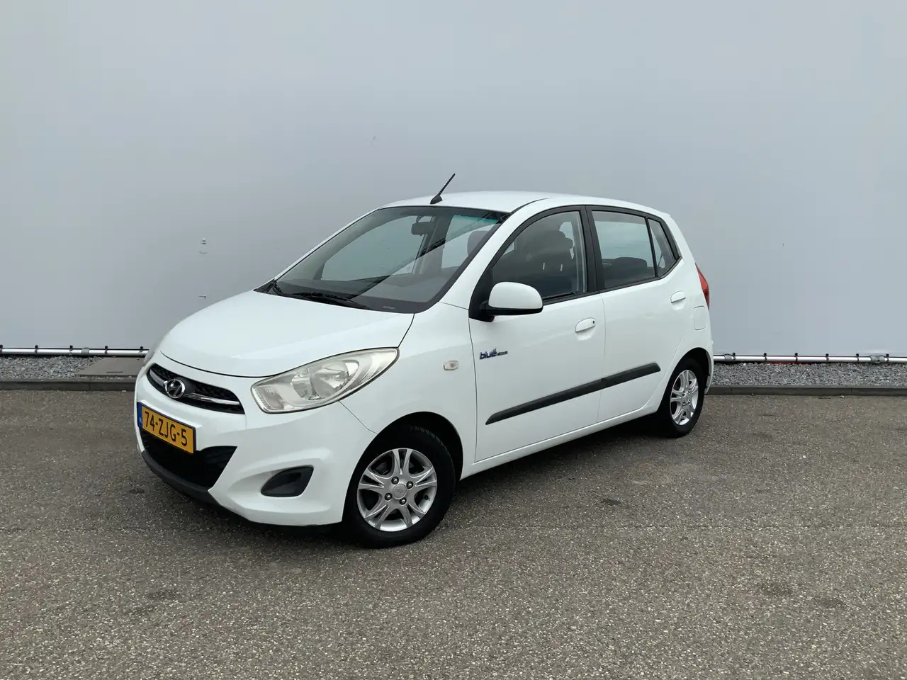 Hyundai i10 1.0 Pro 54083 KM! Airco, Lichtmetalen Wielen! - Luukpära: pilt 1 Hyundai i10 1.0 Pro 54083 KM! Airco, Lichtmetalen Wielen! - Luukpära: pilt 1