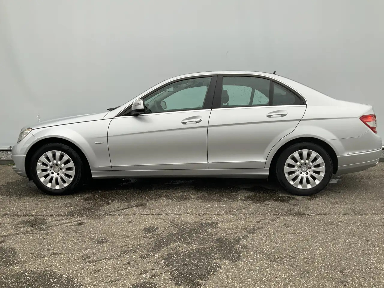 Mercedes-Benz C 200 K Elegance UNIEK ! Airco Compressor Alu Velg Euro - Sedaan: pilt 3 Mercedes-Benz C 200 K Elegance UNIEK ! Airco Compressor Alu Velg Euro - Sedaan: pilt 3