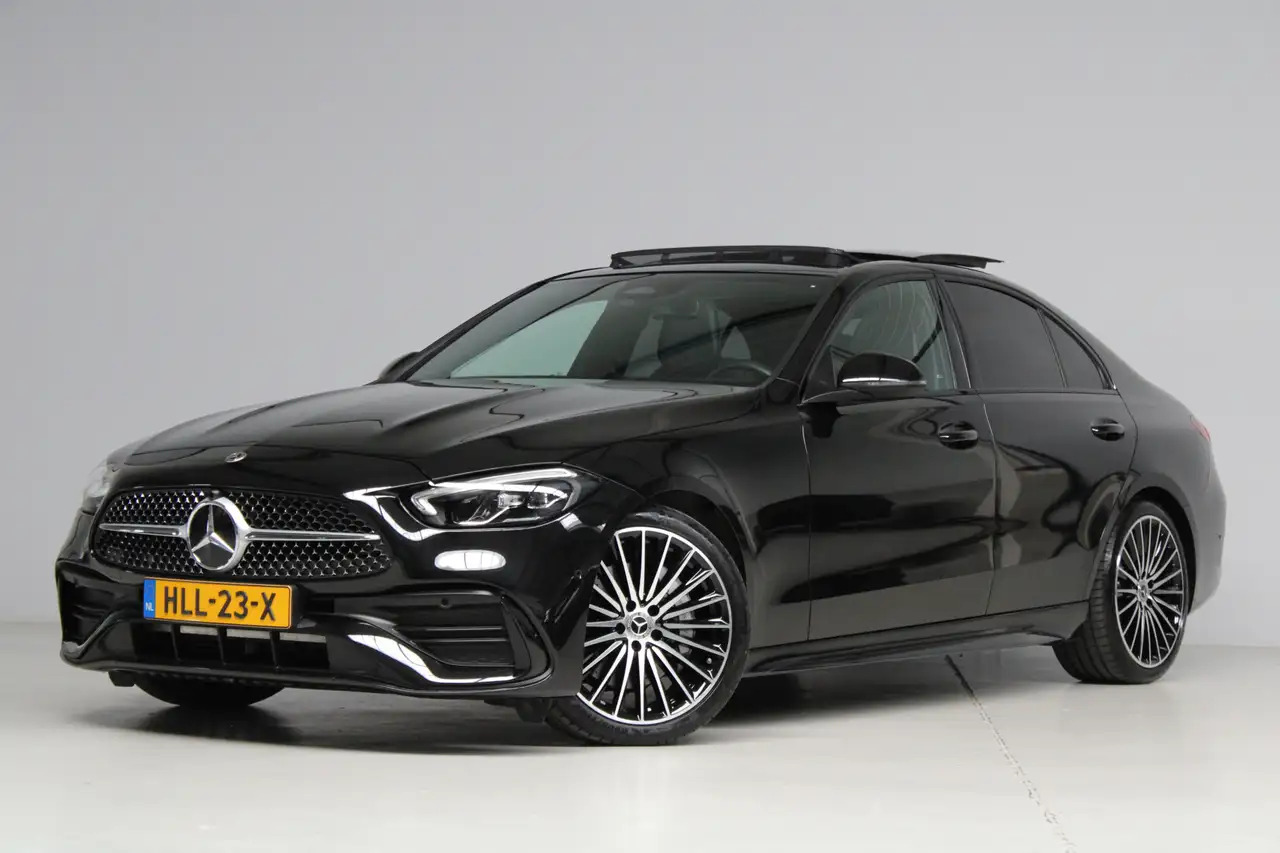 Mercedes-Benz C-klasse AMG-line (Nightpakket, Sfeerverlichting, - Sedaan: pilt 1 Mercedes-Benz C-klasse AMG-line (Nightpakket, Sfeerverlichting, - Sedaan: pilt 1