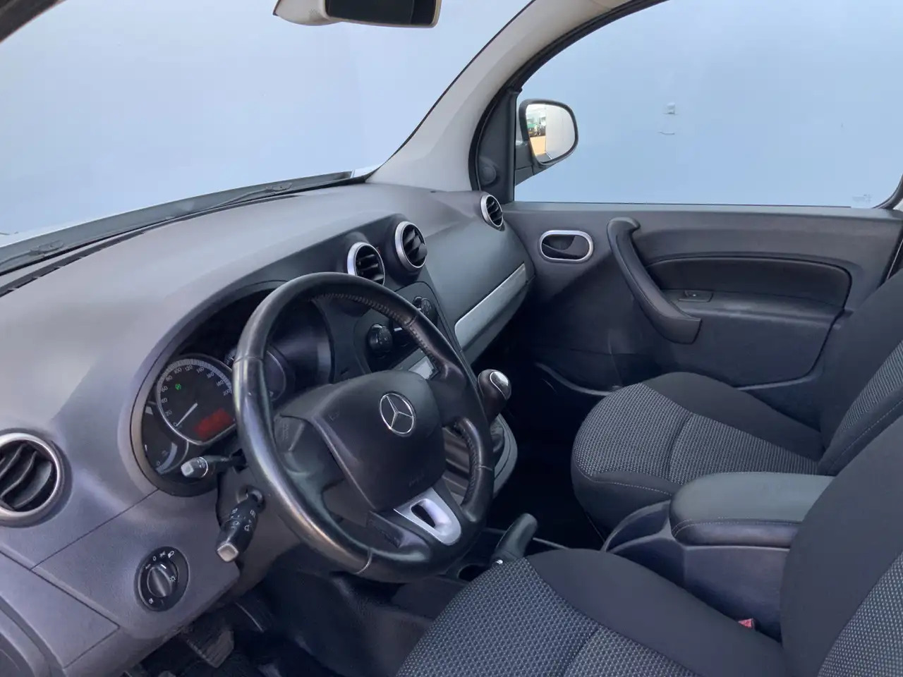 Mercedes-Benz Citan 109 CDI BlueEFFICIENCY Airco Cruise Euro 5 - Väike kaubik: pilt 5 Mercedes-Benz Citan 109 CDI BlueEFFICIENCY Airco Cruise Euro 5 - Väike kaubik: pilt 5