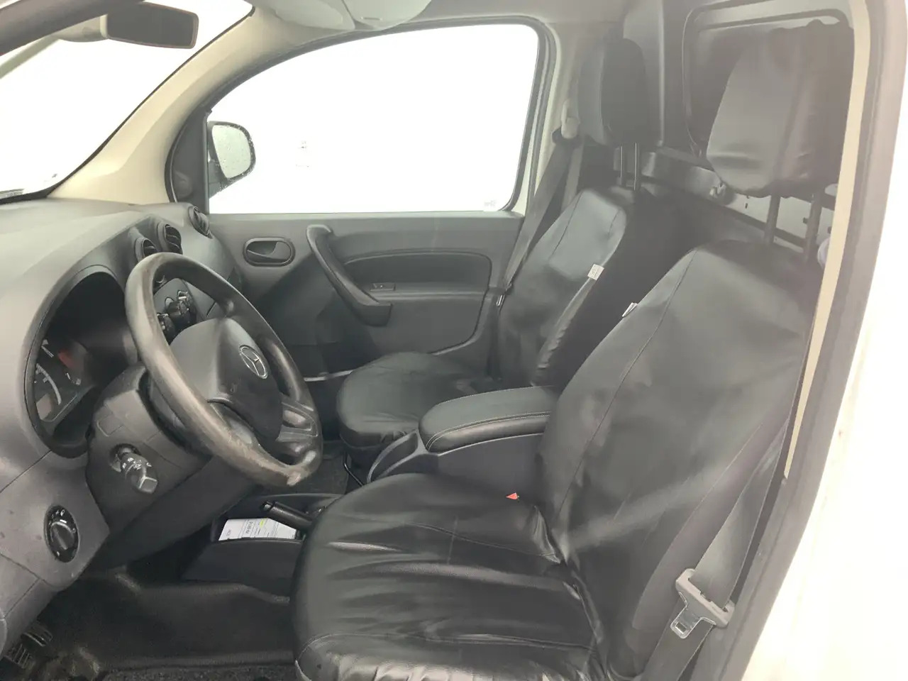 Mercedes-Benz Citan 109 CDI BlueEFFICIENCY Extra Lang Maxi Airco Euro - Väike kaubik, Meeskonnaauto: pilt 4 Mercedes-Benz Citan 109 CDI BlueEFFICIENCY Extra Lang Maxi Airco Euro - Väike kaubik, Meeskonnaauto: pilt 4