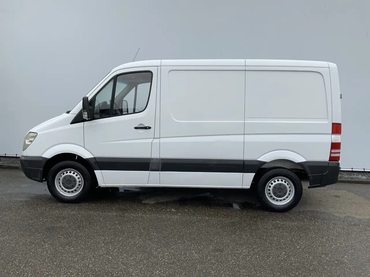 Mercedes-Benz Sprinter 209 2.2 CDI 325 L1H1 Airco Euro 4 - Kaubik: pilt 3 Mercedes-Benz Sprinter 209 2.2 CDI 325 L1H1 Airco Euro 4 - Kaubik: pilt 3