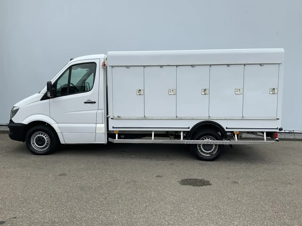 Mercedes-Benz Sprinter 310 2.2 CDI 366 ijswagen 40 gr _0 Deuren 10 Euro 5 - Tarbesõiduk külmik: pilt 2 Mercedes-Benz Sprinter 310 2.2 CDI 366 ijswagen 40 gr _0 Deuren 10 Euro 5 - Tarbesõiduk külmik: pilt 2