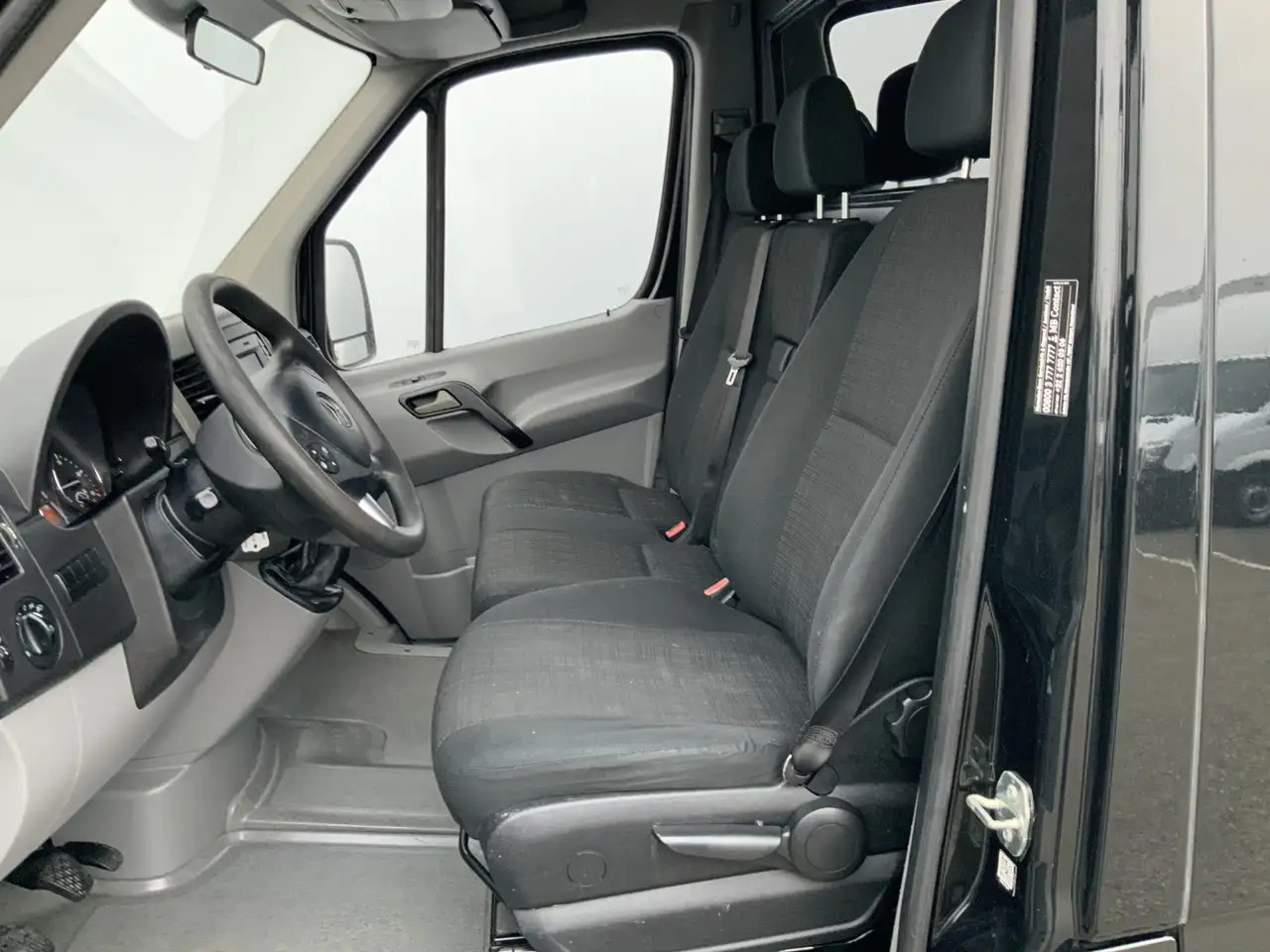 Mercedes-Benz Sprinter 314 2.2 CDI 366 L2H2 Airco 3 Zits Trekhaak 2000 kg - Kaubik: pilt 4 Mercedes-Benz Sprinter 314 2.2 CDI 366 L2H2 Airco 3 Zits Trekhaak 2000 kg - Kaubik: pilt 4