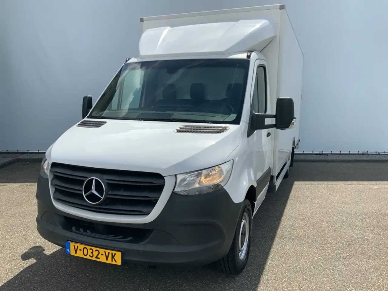 Mercedes-Benz Sprinter 314 2.2 CDI 432 Automaat Meubelbak & Klep Veer Air - Tarbesõiduk furgoon: pilt 1 Mercedes-Benz Sprinter 314 2.2 CDI 432 Automaat Meubelbak & Klep Veer Air - Tarbesõiduk furgoon: pilt 1
